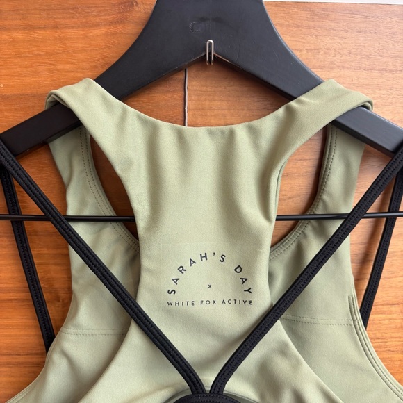 Sarah's Day x White Fox Active Sezzy Luxe Bra, Size M - Picture 9 of 10
